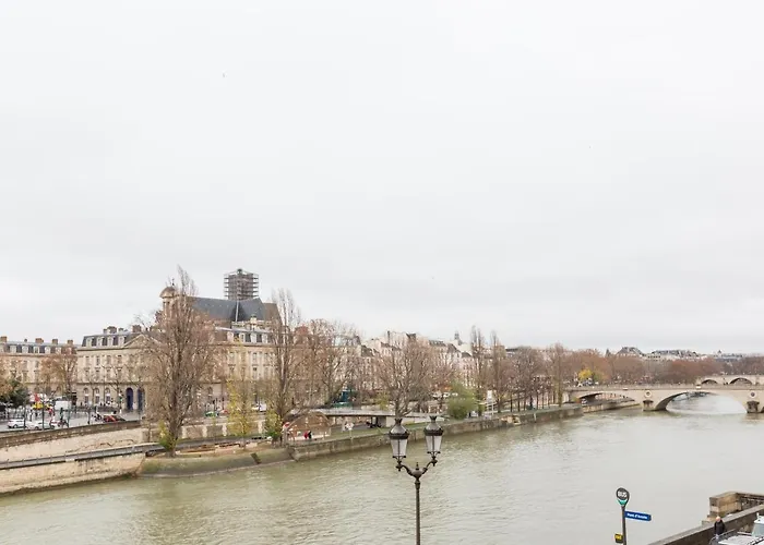 Veeve - Quai Aux Fleurs Apartmán Paříž